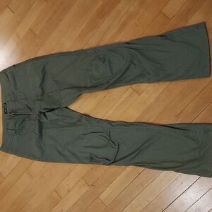 Arcteryx cotton midrise bootcut pants army green size 6 EUC